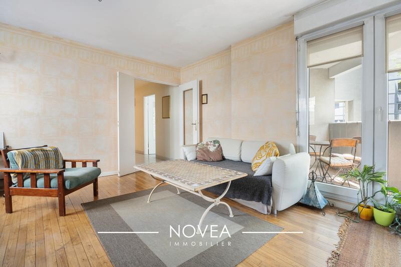 Appartement - 99 m² - 4 pièces