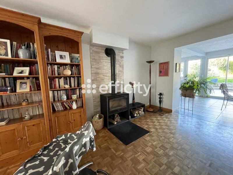 Pavillon - 130 m² - 5 pièces