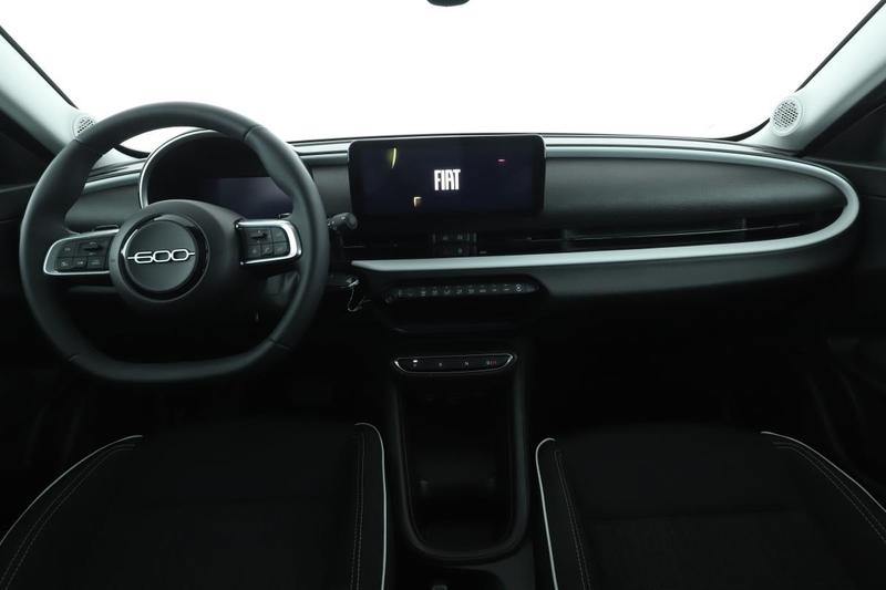 Fiat 600 1.2 Hybrid Dct6 136 ch