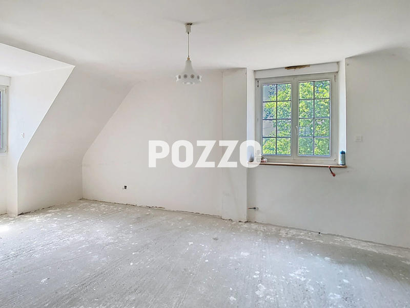 Maison - 151 m² - 6 pièces