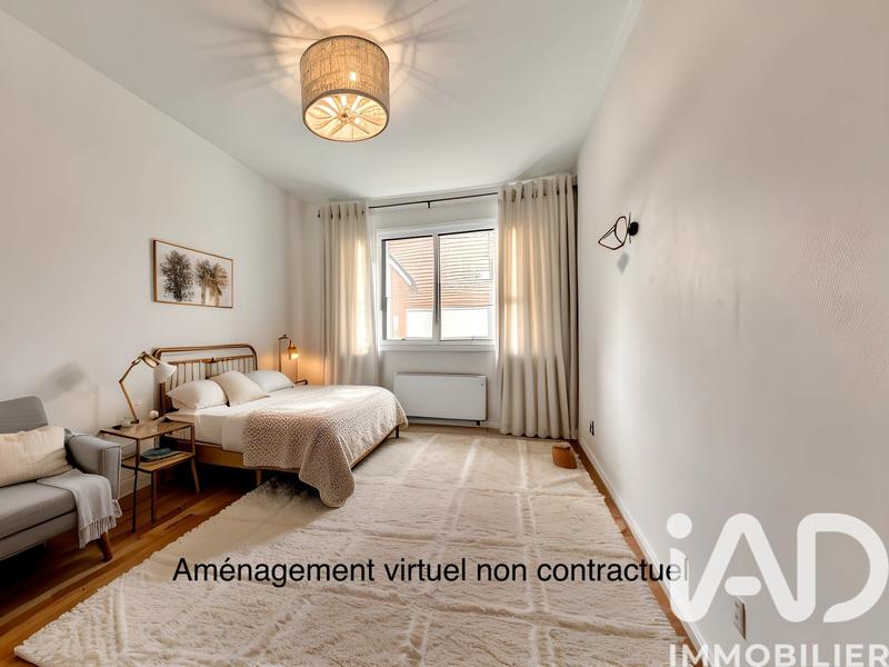 Maison - 96 m² - 5 pièces