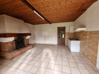 Maison - 96 m² - 5 pièces