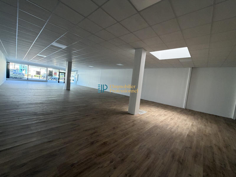 Local commercial - 450 m²