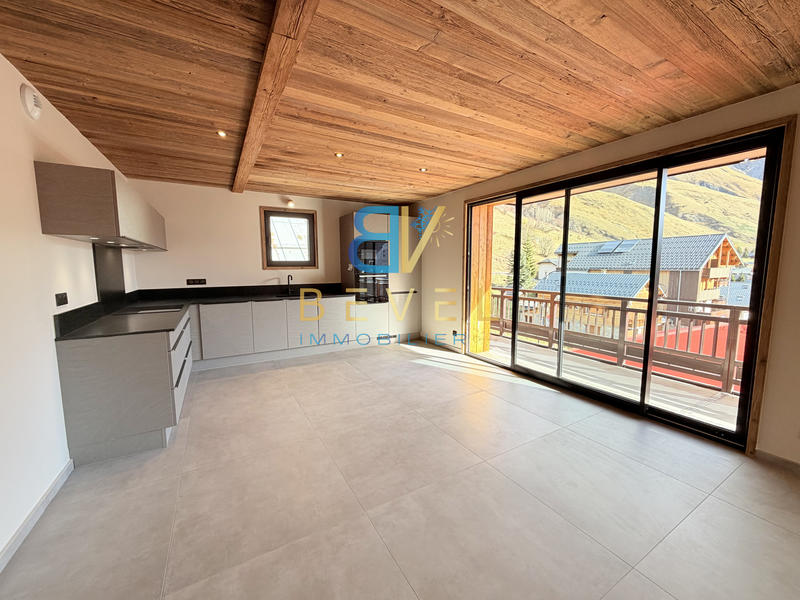 Appartement - 88 m² - 4 pièces