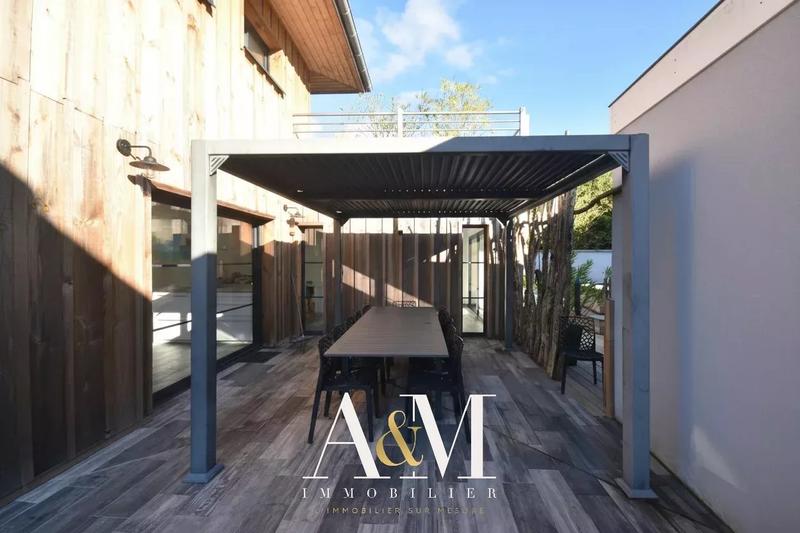 Maison - 148 m² - 6 pièces