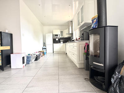 Appartement - 110 m² - 5 pièces