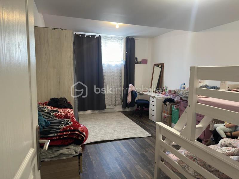 Immeuble - 217 m² - 11 pièces