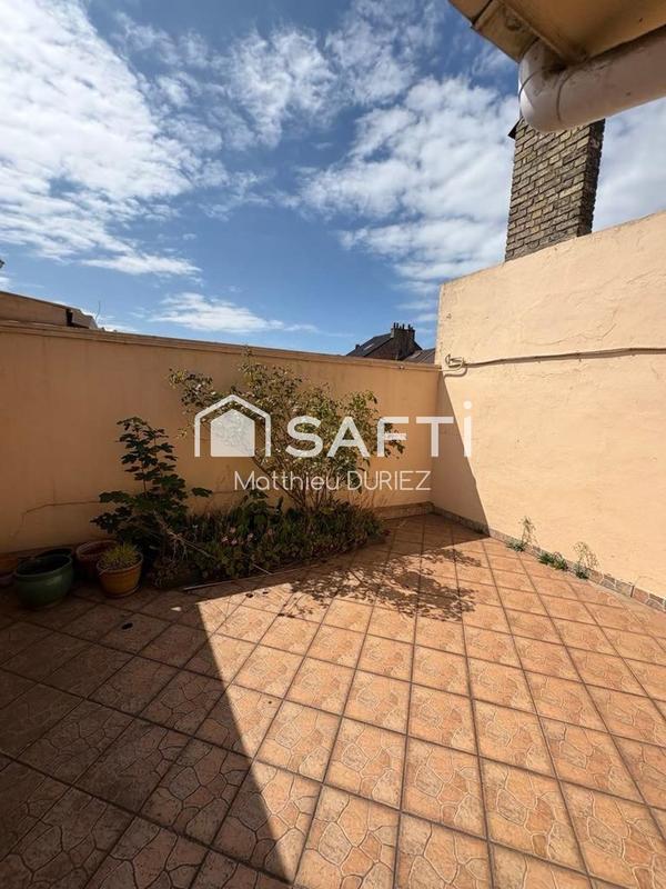 Maison - 180 m² - 10 pièces