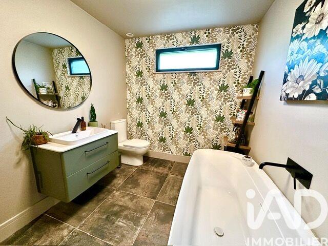 Châlet - 339 m² - 13 pièces