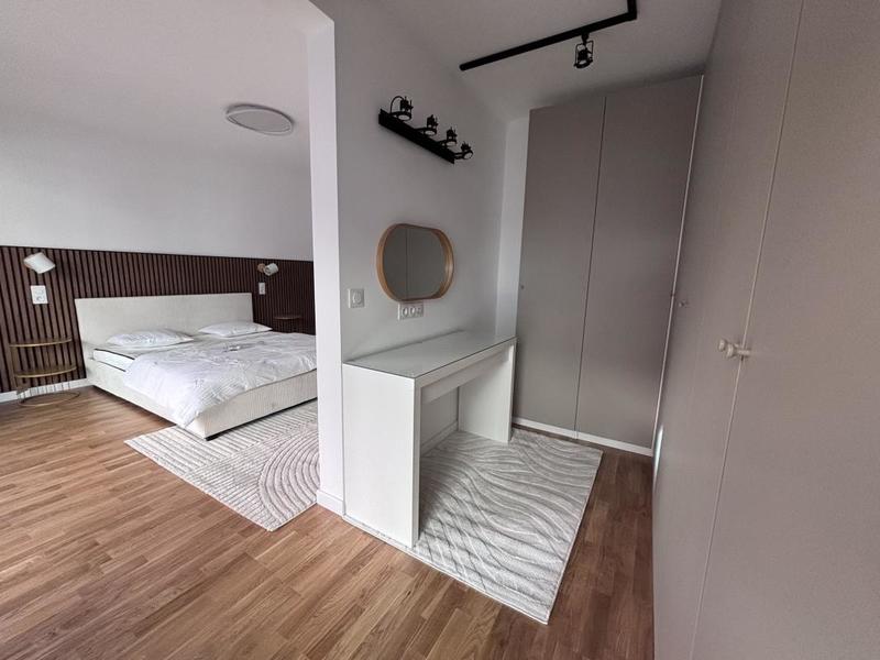 Appartement - 113 m² - 5 pièces