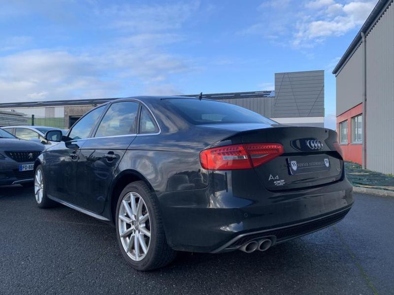 Audi A4 2.0 Tdi Multitronic 150 Ch s line - Garantie 6 Mois