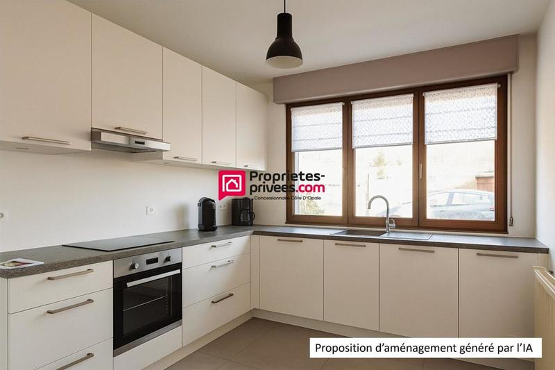 Maison - 90 m² - 8 pièces