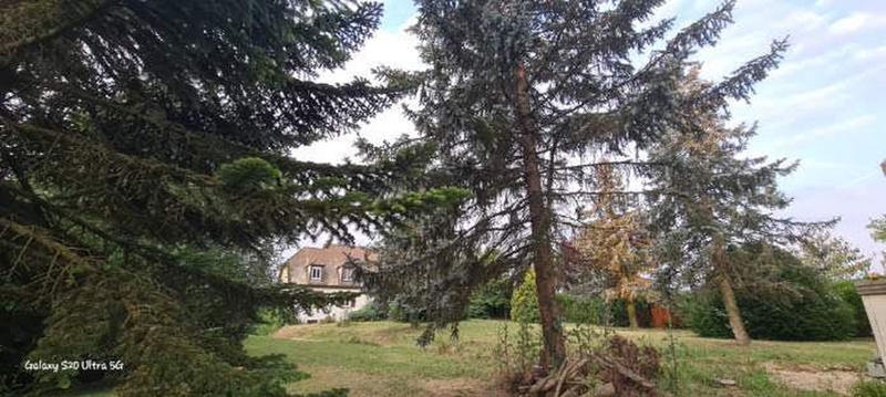 Maison - 210 m² - 6 pièces