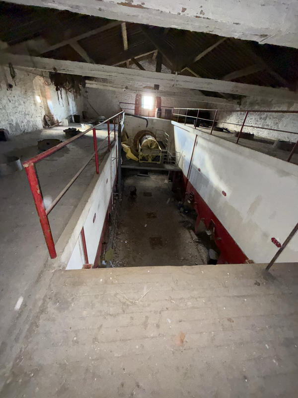 Maison - 500 m² - 2 pièces