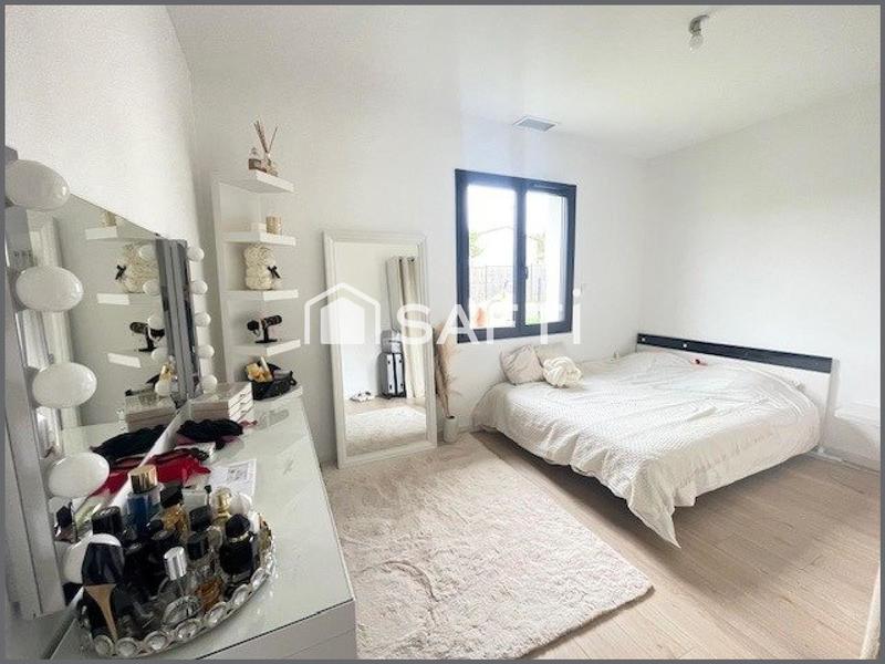 Maison - 120 m² - 4 pièces