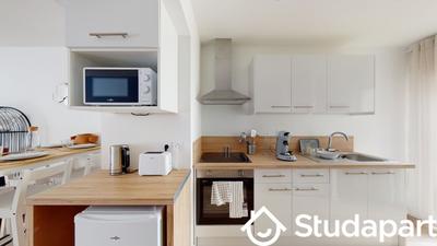 Chambre - 10 m² - 1 pièce