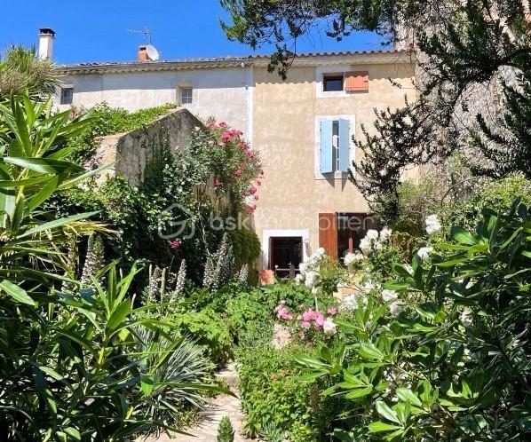 Maison de village - 166 m² - 6 pièces