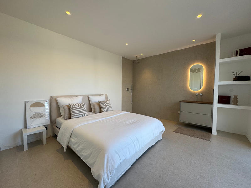 Maison - 207 m² - 5 pièces