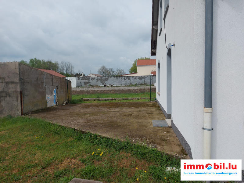 Maison - 255 m² - 7 pièces