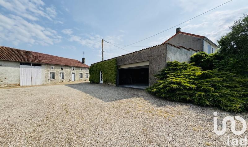 Maison - 255 m² - 9 pièces