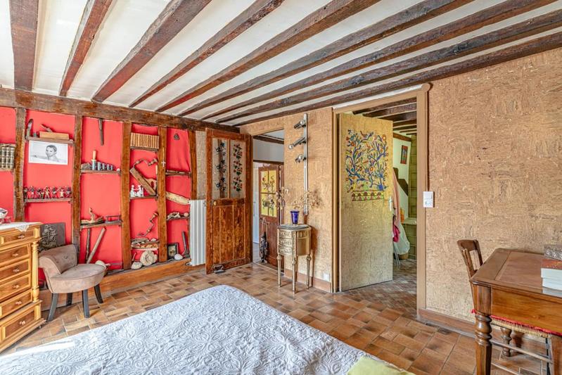 Maison - 105 m² - 4 pièces