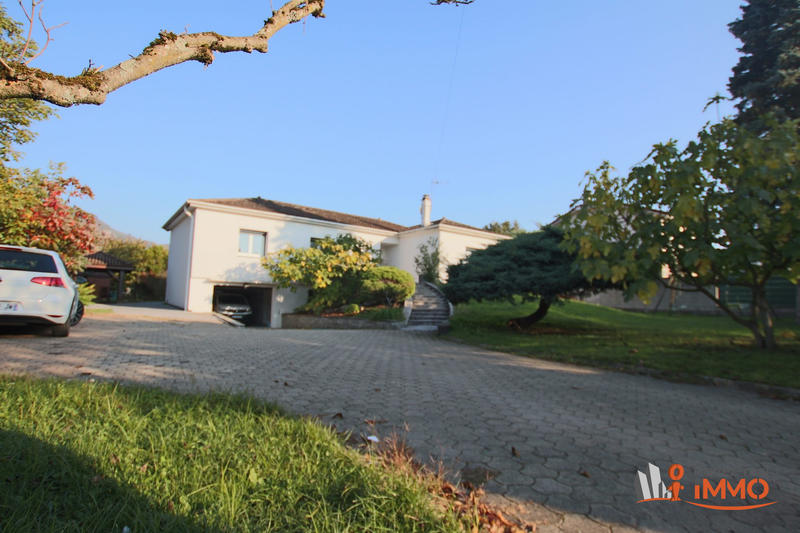 Villa - 122 m² - 5 pièces