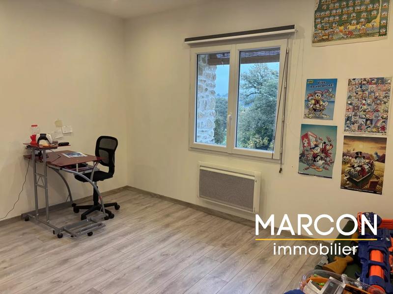 Maison de village - 191 m² - 5 pièces