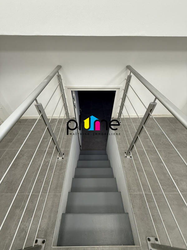 Immeuble - 63 m²