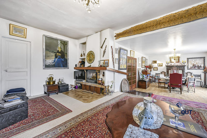 Maison - 190 m² - 5 pièces