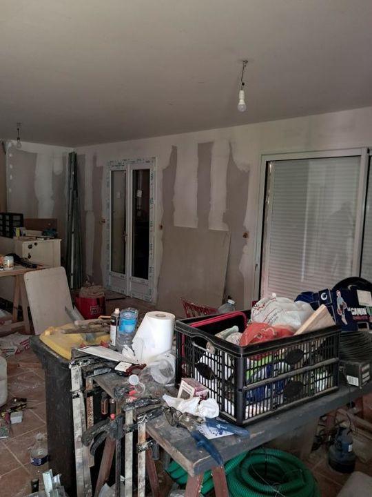 Maison - 90 m² - 5 pièces