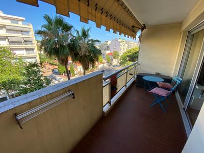 Studio - 29 m² - 1 pièce