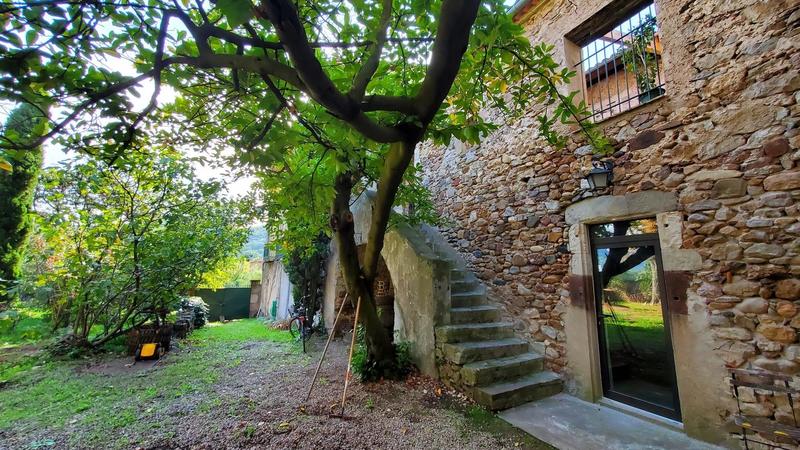 Maison - 280 m² - 12 pièces