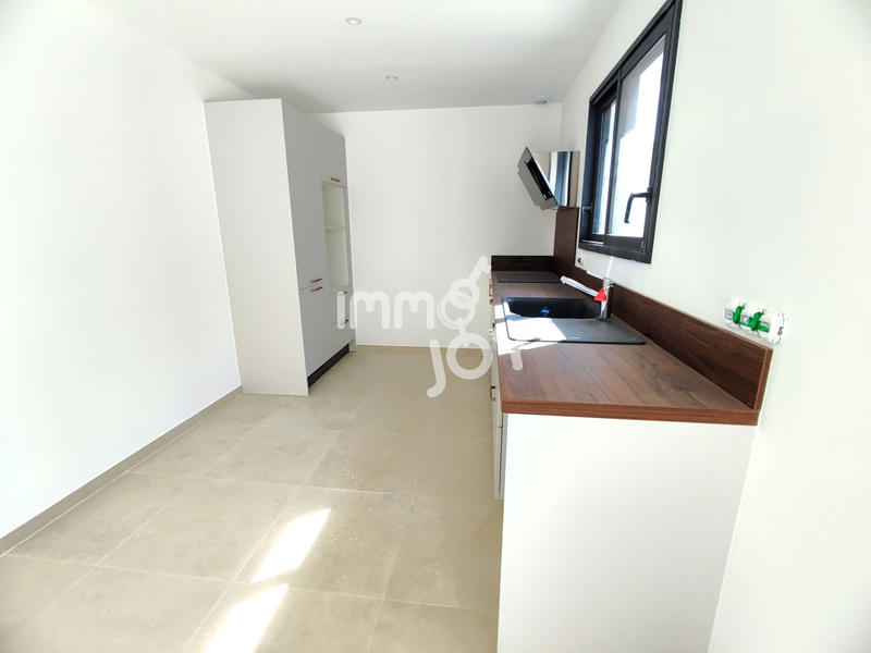 Villa - 105 m² - 4 pièces