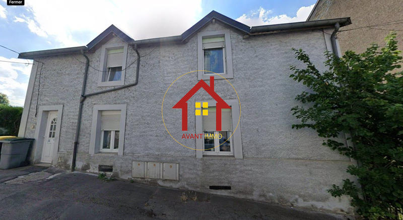 Maison - 108 m² - 8 pièces