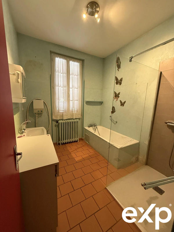 Maison - 136 m² - 6 pièces