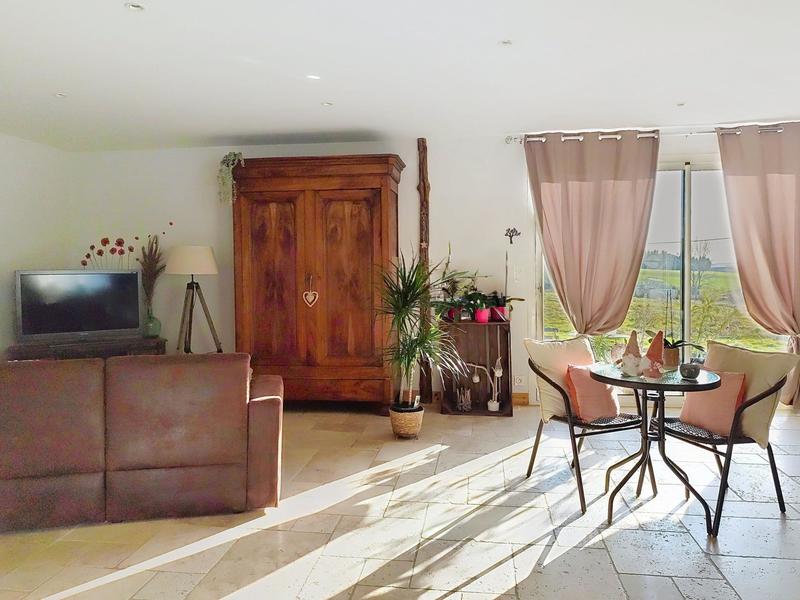 Maison - 120 m² - 3 pièces