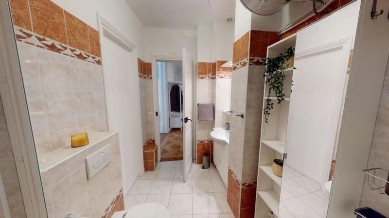 Chambre - 23 m² - 6 pièces