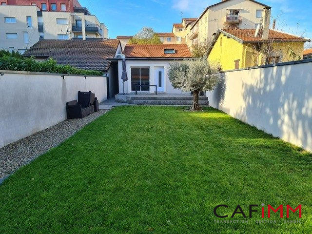 Maison - 83 m² - 4 pièces