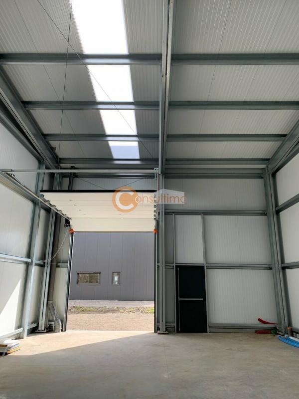 Local d'activité / Entrepôt - 95 m²