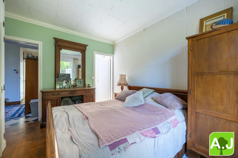 Maison ancienne - 160 m² - 6 pièces