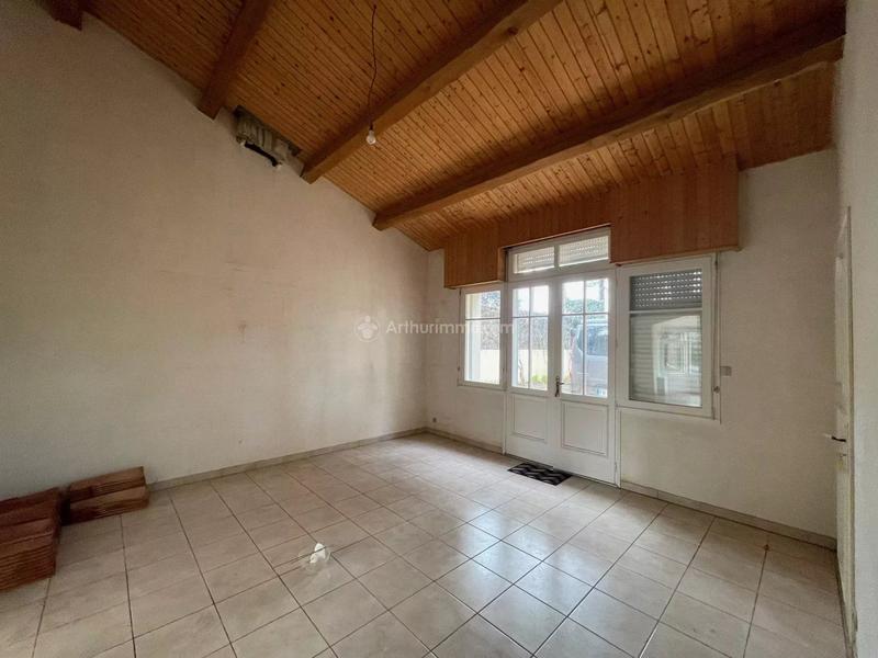 Maison - 343 m² - 7 pièces