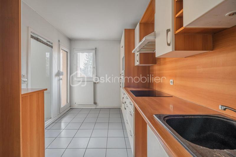 Appartement - 103 m² - 5 pièces