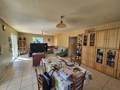 Maison - 141 m² - 4 pièces