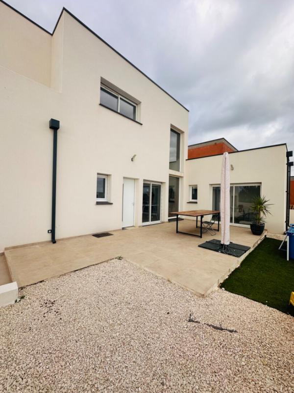 Maison - 121 m² - 5 pièces