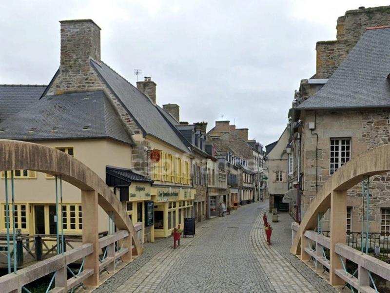 Local commercial - 120 m² - 3 pièces