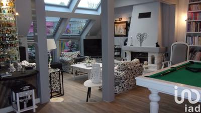 Maison - 400 m² - 10 pièces