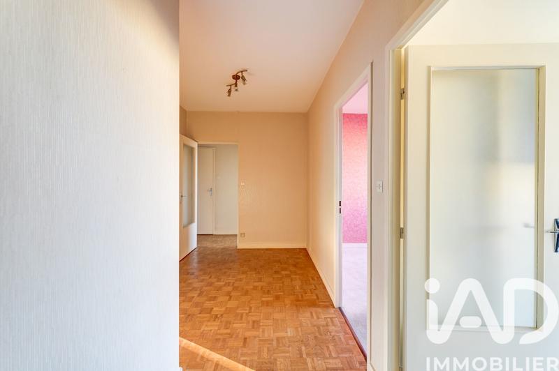 Appartement - 82 m² - 3 pièces