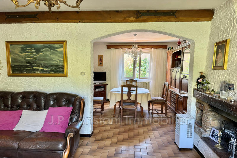 Maison - 104 m² - 5 pièces