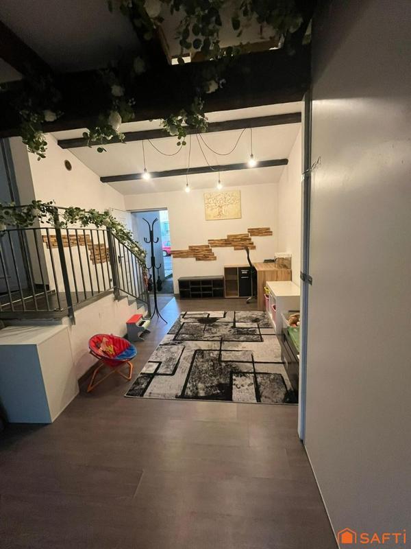 Appartement - 84 m² - 4 pièces