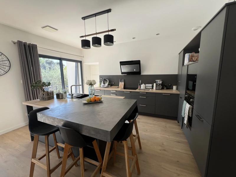 Villa - 160 m² - 5 pièces